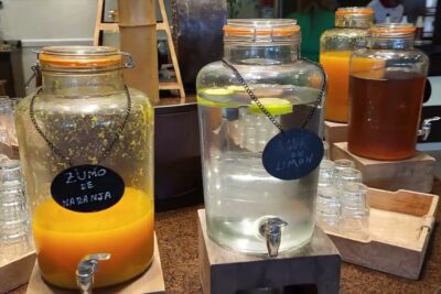 Disfruta del Sol en Costa Atlantis Tenerife: Guía Completa