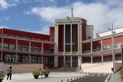 Atención médica de calidad en Hospital San Juan de Dios Tenerife